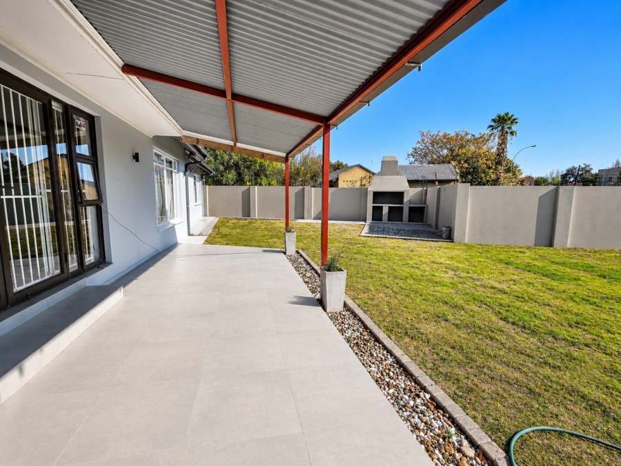 To Let 4 Bedroom Property for Rent in Pellissier Free State